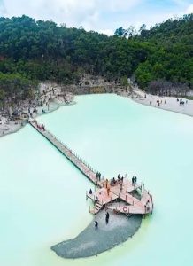 Kawah Putih Bandung – Wisata Alam yang Menyegarkan